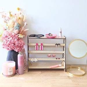 **SECONDS*** Ultimate Accessory Storage Board